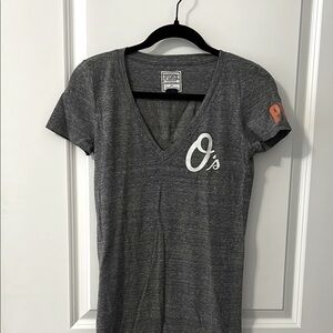 Women’s/girl’s Baltimore Orioles VS PINK Shirt